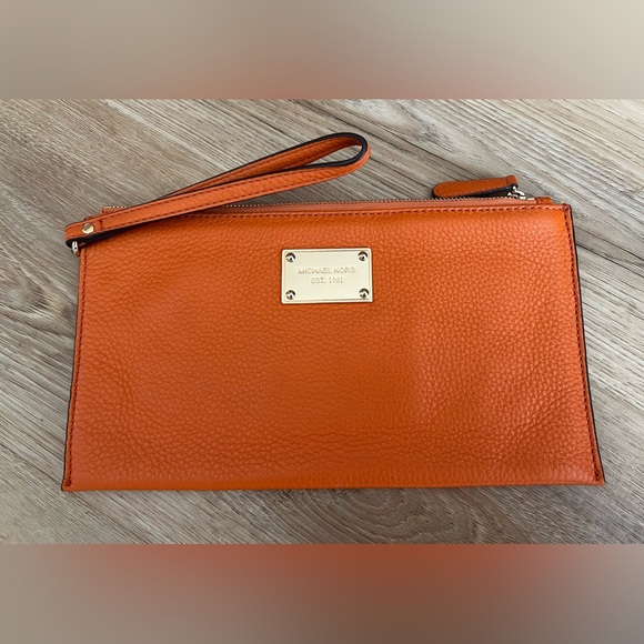 Michael Kors Orange Leather Wristlet - Picture 1 of 5